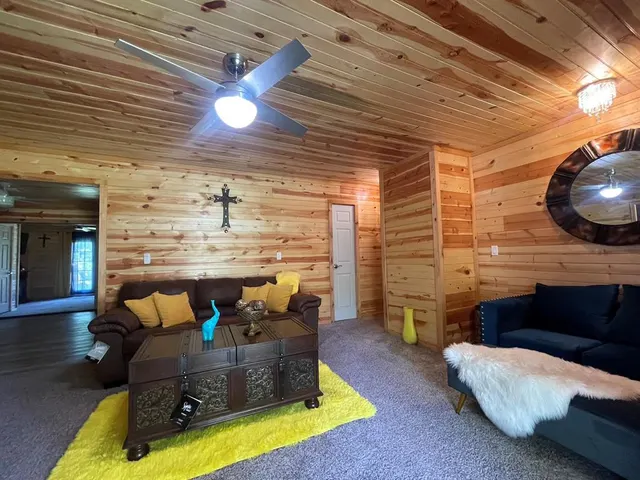 Photo 4 — 1804 Colorado Street, Idabel, OK 74745