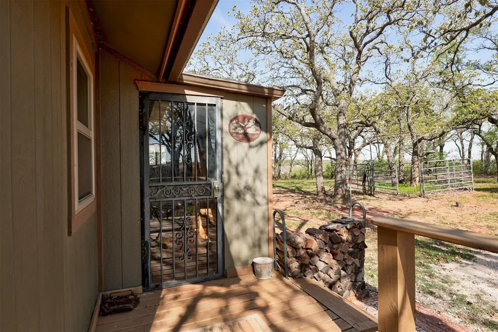 Photo 6 — 2800 Cherokee Lane, Meridian, OK 73058