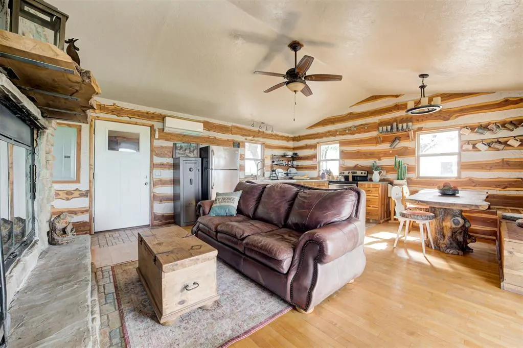 Photo 13 — 2800 Cherokee Lane, Meridian, OK 73058