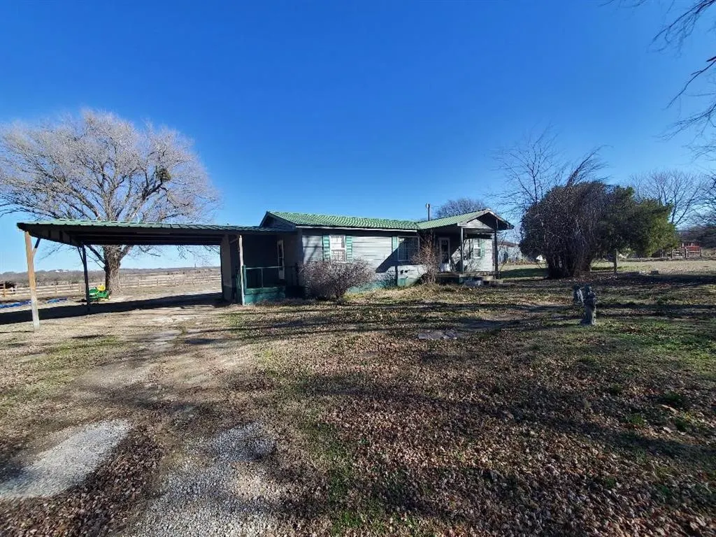 Photo 11 — 824 W Houston Street, Okemah, OK 74859