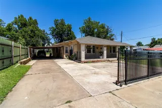 Sold home at 2117 NW 14th Street