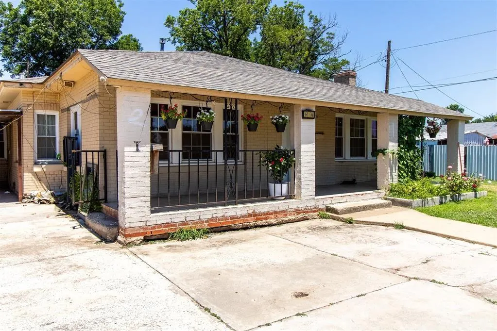 Photo 2 — 2117 NW 14th Street, Oklahoma City, OK 73107