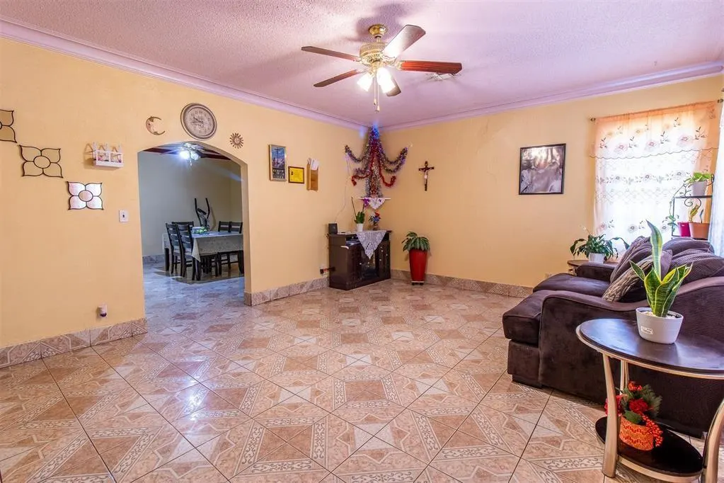 Photo 3 — 2117 NW 14th Street, Oklahoma City, OK 73107