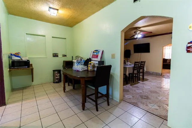 Photo 8 — 2117 NW 14th Street, Oklahoma City, OK 73107