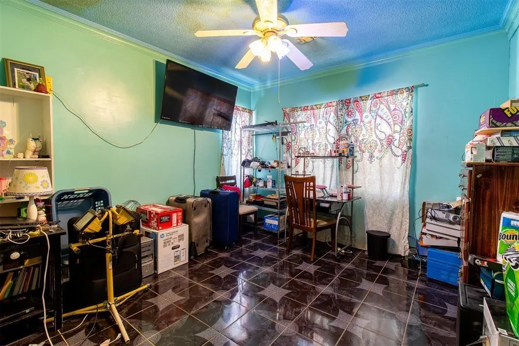 Photo 11 — 2117 NW 14th Street, Oklahoma City, OK 73107