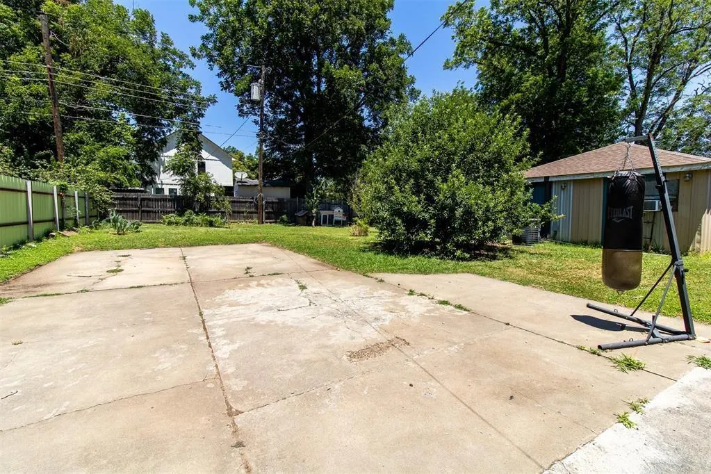 Photo 31 — 2117 NW 14th Street, Oklahoma City, OK 73107