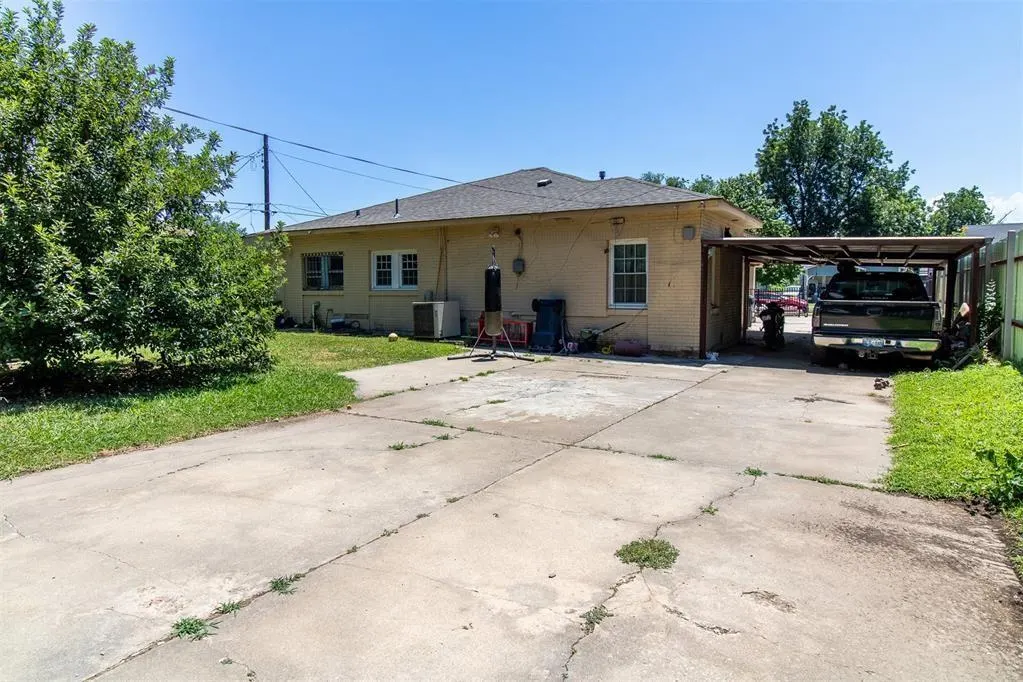 Photo 32 — 2117 NW 14th Street, Oklahoma City, OK 73107