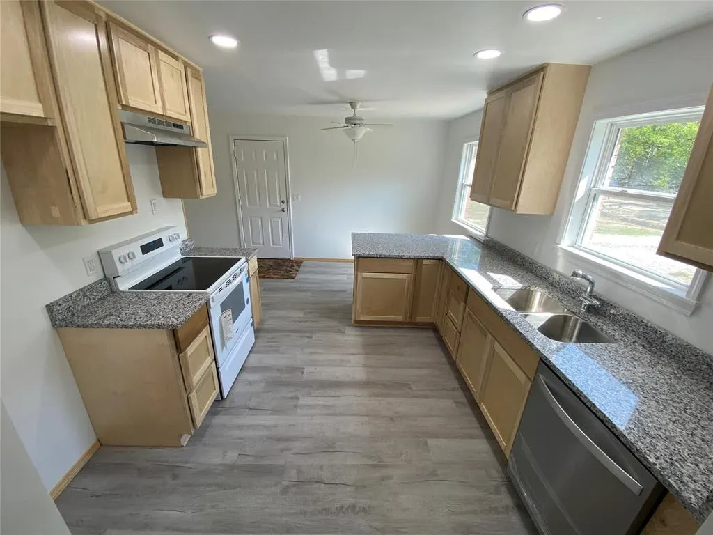 Photo 10 — 36015 EW 1190 Road, Seminole, OK 74868