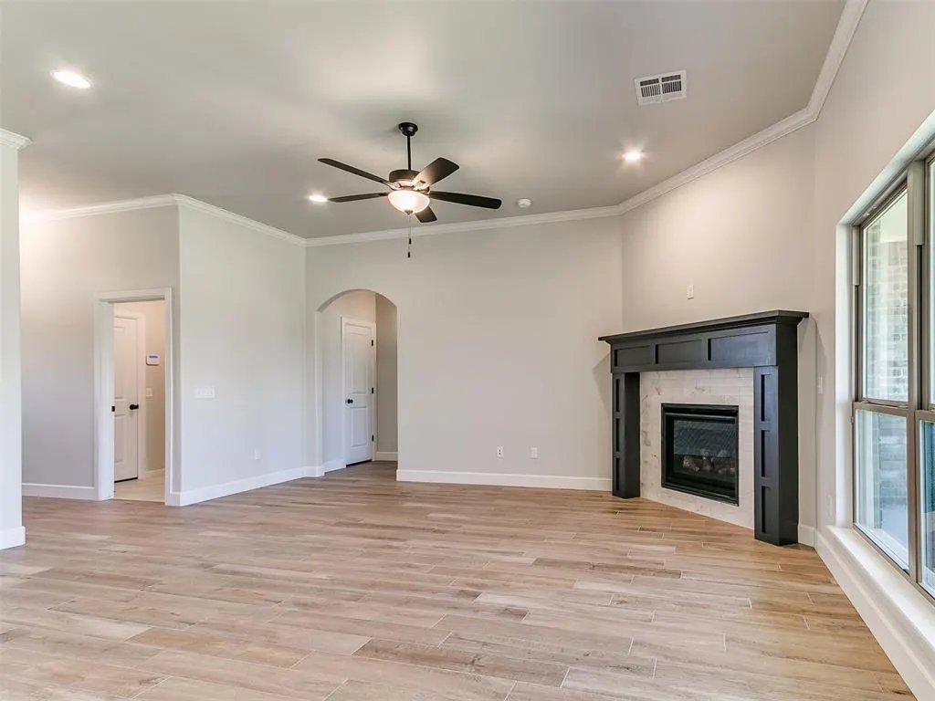 Photo 18 — 11833 NW 120th Street, Yukon, OK 73099