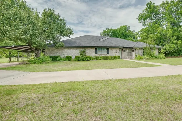 Photo 4 — 10125 NE 4th Street, Midwest City, OK 73130