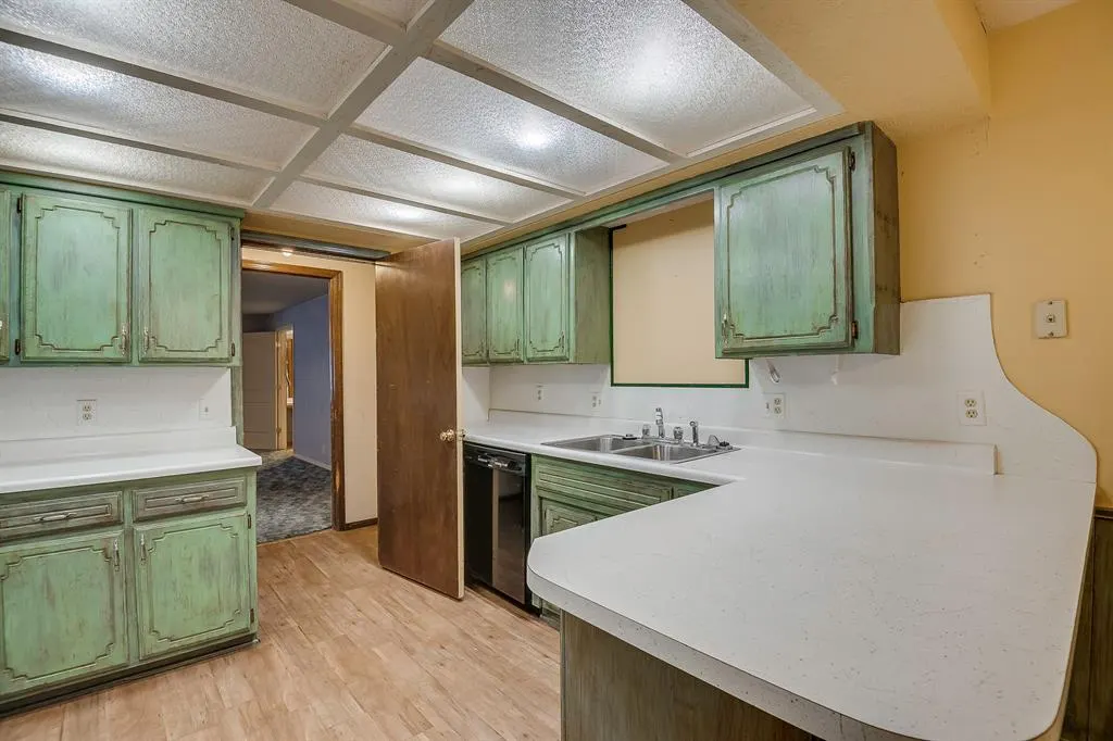 Photo 13 — 10125 NE 4th Street, Midwest City, OK 73130