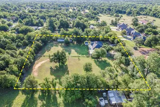 Sold home at 10125 NE 4th Street