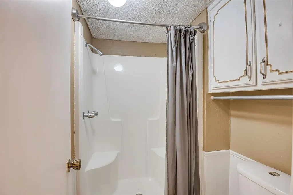 Photo 18 — 10125 NE 4th Street, Midwest City, OK 73130