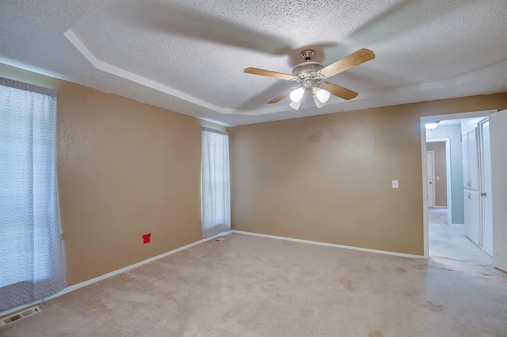Photo 20 — 10125 NE 4th Street, Midwest City, OK 73130
