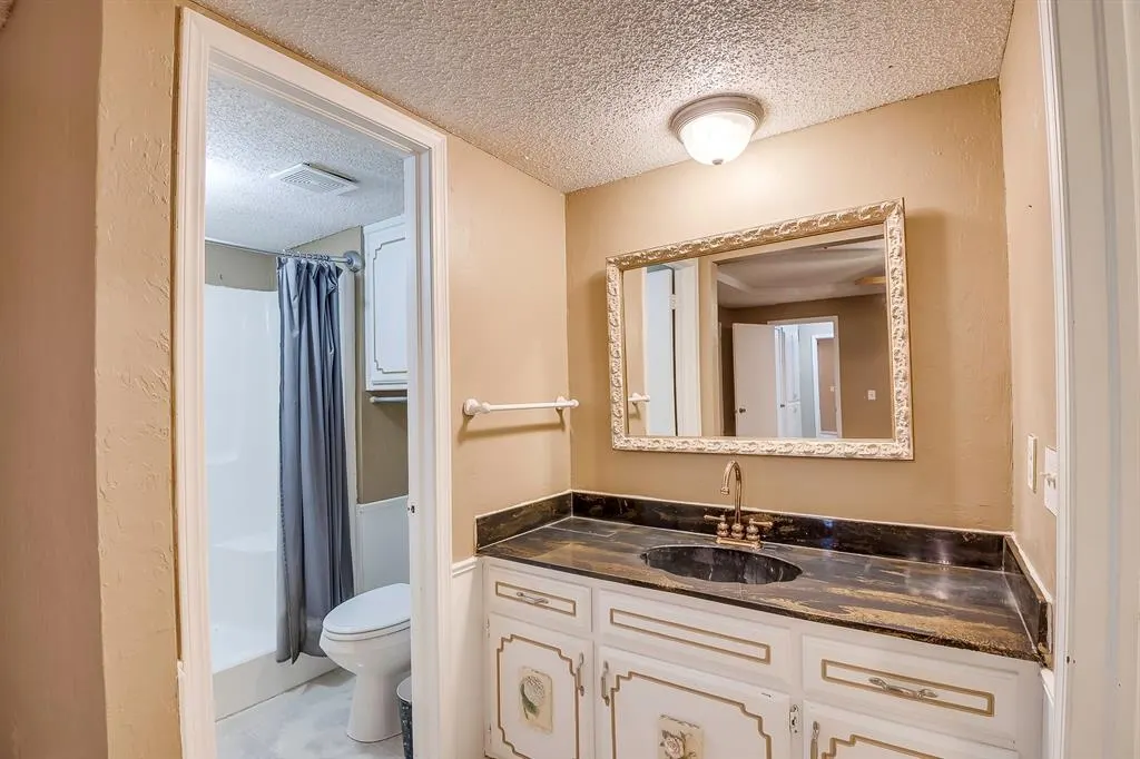 Photo 23 — 10125 NE 4th Street, Midwest City, OK 73130