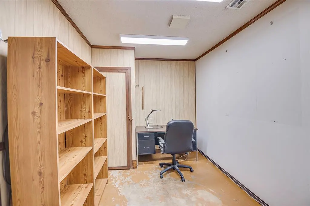 Photo 39 — 10125 NE 4th Street, Midwest City, OK 73130