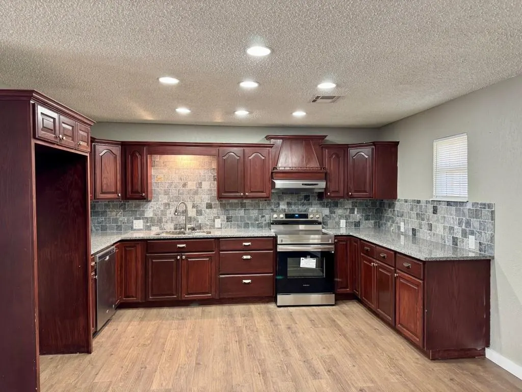 Photo 7 — 20832 Drummond Road, Tecumseh, OK 74873