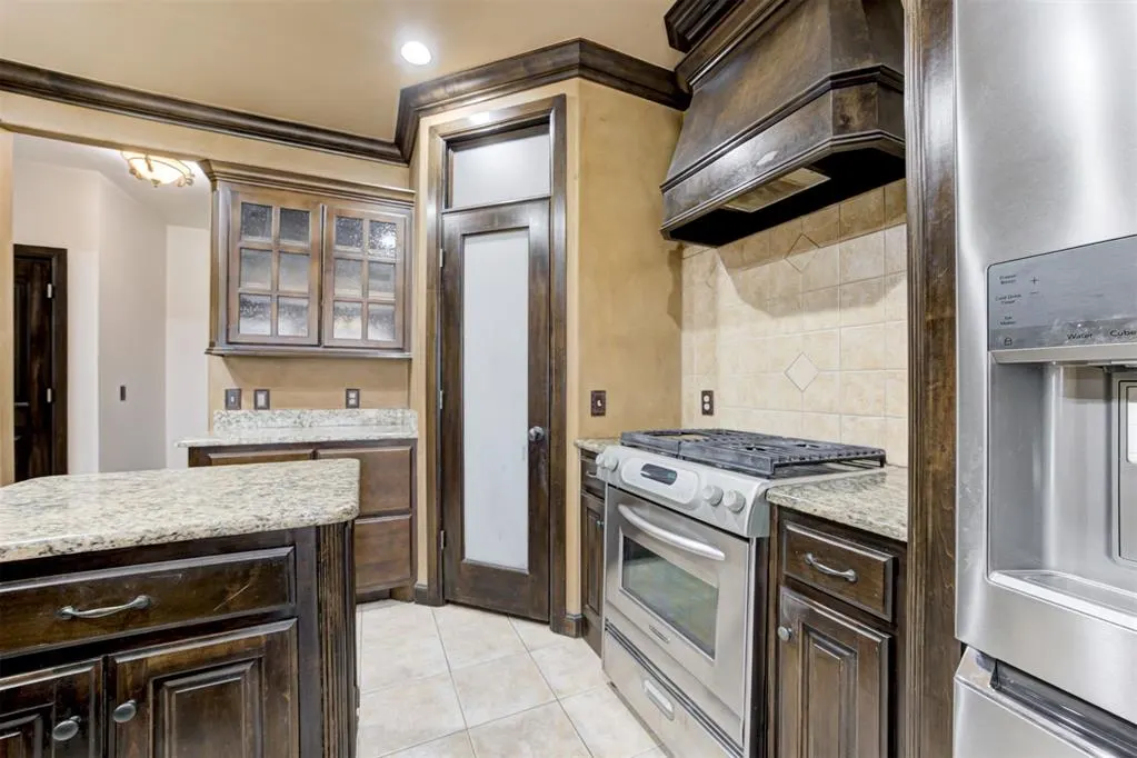 Photo 12 — 917 WB Meyer Parkway, Edmond, OK 73025