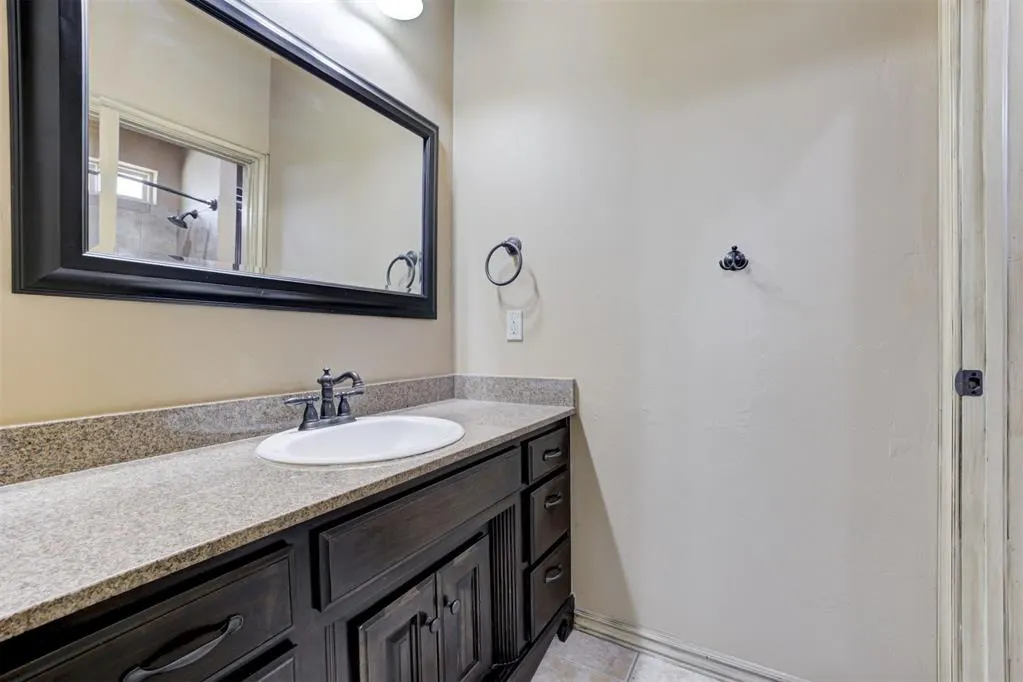 Photo 31 — 917 WB Meyer Parkway, Edmond, OK 73025