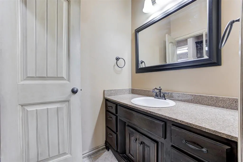 Photo 34 — 917 WB Meyer Parkway, Edmond, OK 73025