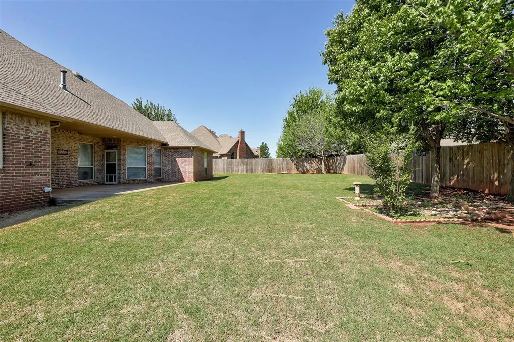 Photo 40 — 917 WB Meyer Parkway, Edmond, OK 73025