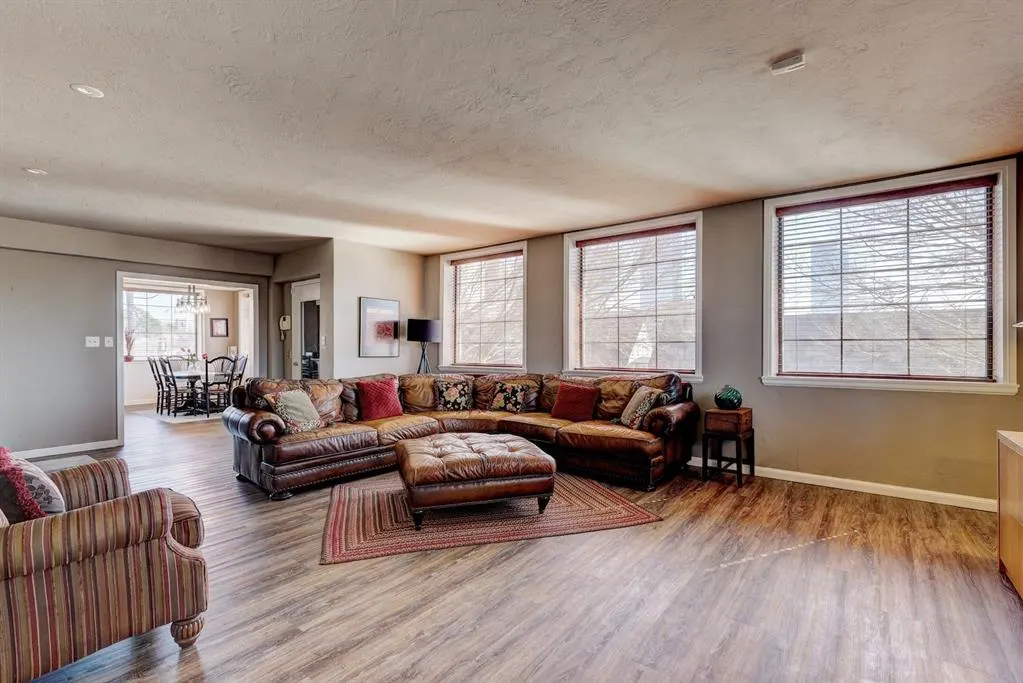 Photo 7 — 411 NW 5th Street, Oklahoma City, OK 73102