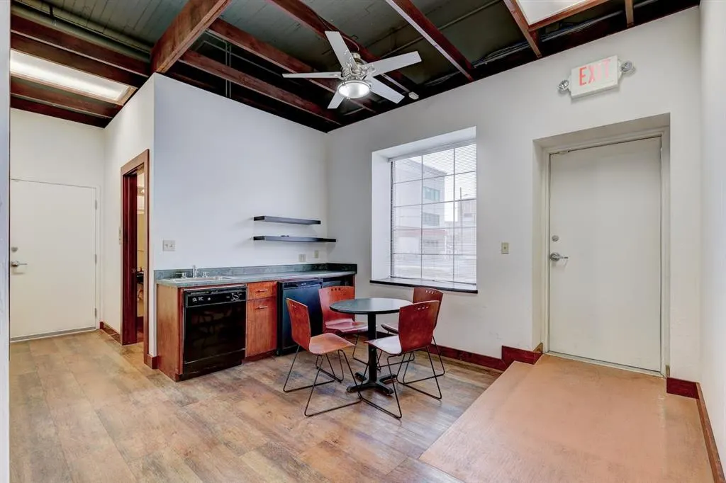 Photo 18 — 411 NW 5th Street, Oklahoma City, OK 73102
