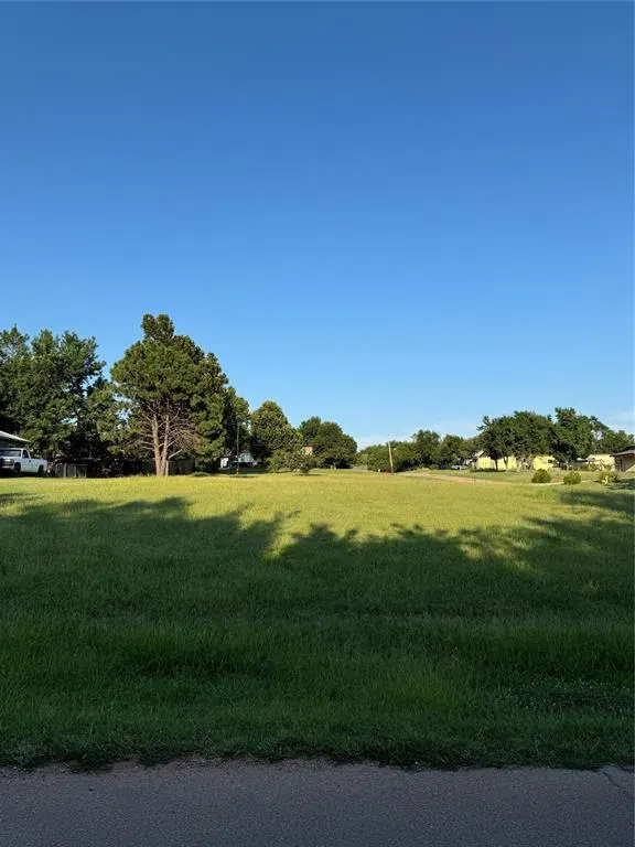 Photo 3 — 0000 Lots 17-22 Block 13 Hainers Addition, Guthrie, OK 73044
