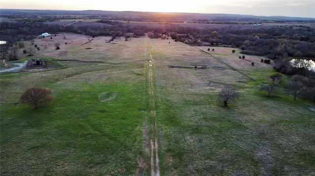 Photo 3 — 0004 E 1630 Road 4, Elmore City, OK 73433