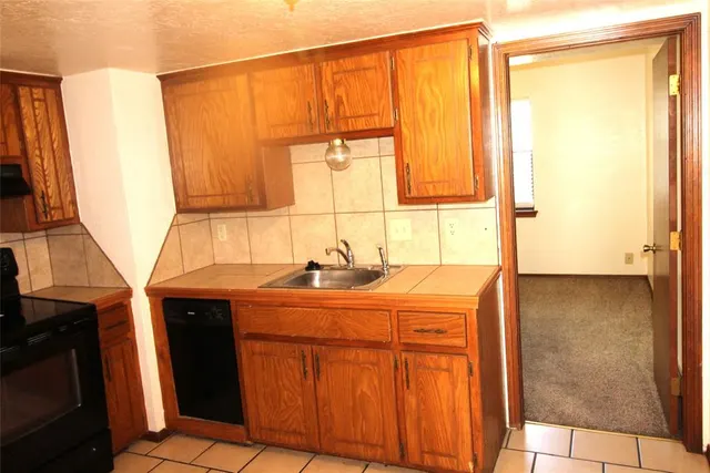 Photo 8 — 1901 E Lindsey Street 4B, Norman, OK 73071