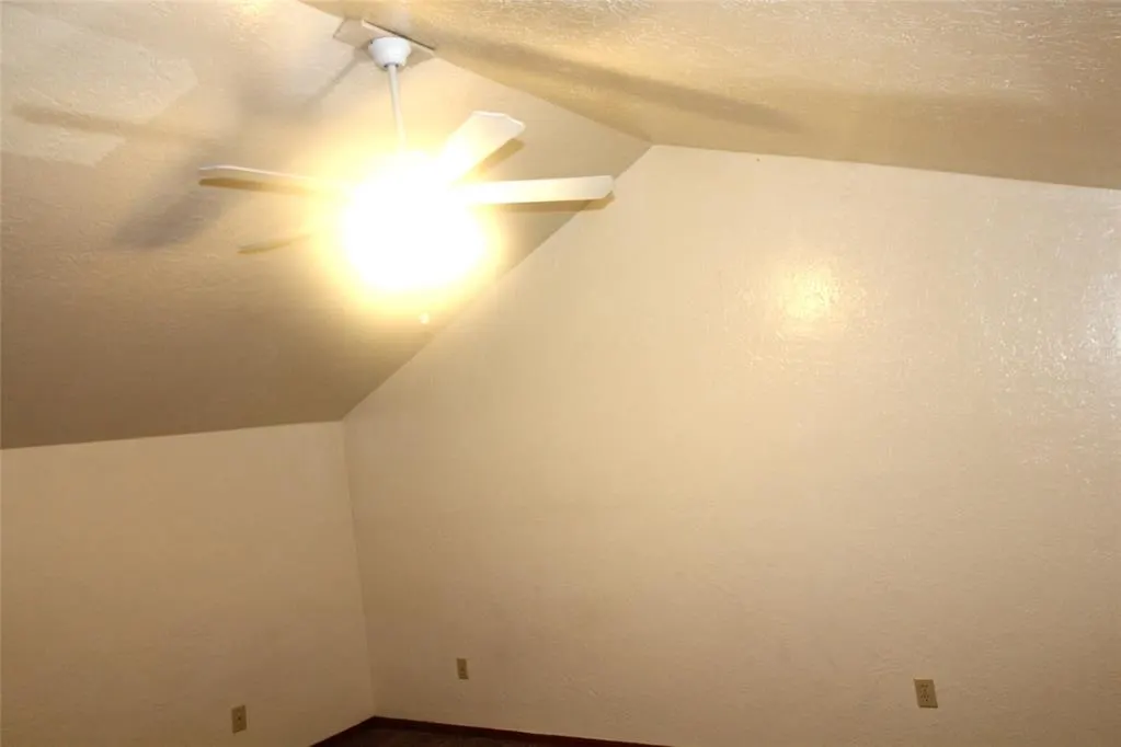 Photo 17 — 1901 E Lindsey Street 4B, Norman, OK 73071