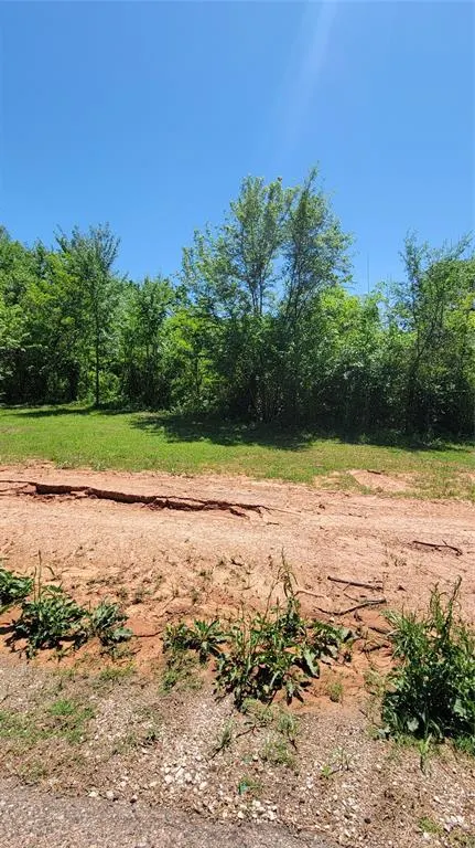 Photo 3 — E Fay Street, Shawnee, OK 74801