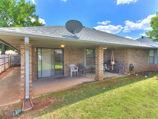Photo 6 — 1717 Park View Pl Place, Edmond, OK 73003