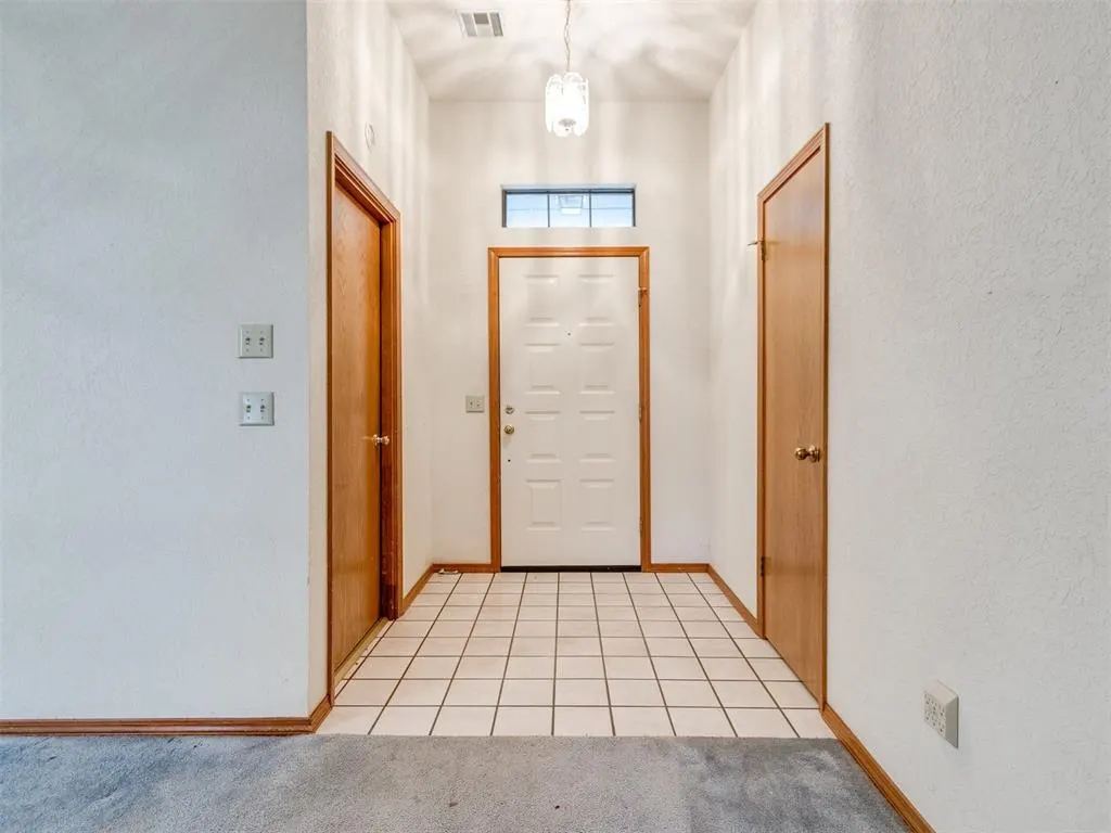 Photo 10 — 1717 Park View Pl Place, Edmond, OK 73003