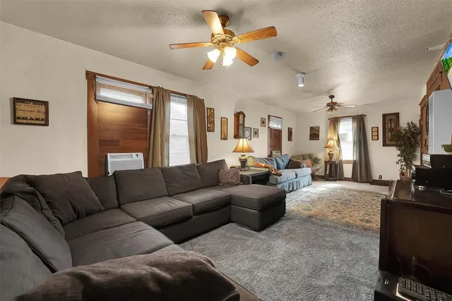 Photo 7 — 411 N 5th Street, Sayre, OK 73662