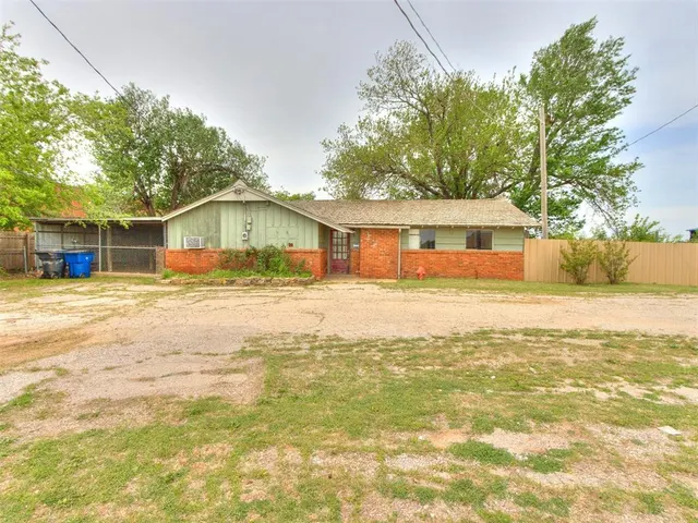 Photo 4 — 10901 N Western Avenue, Oklahoma City, OK 73114