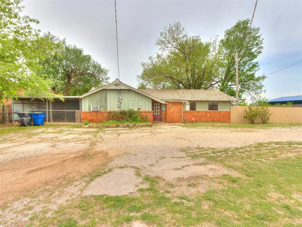 Photo 8 — 10901 N Western Avenue, Oklahoma City, OK 73114