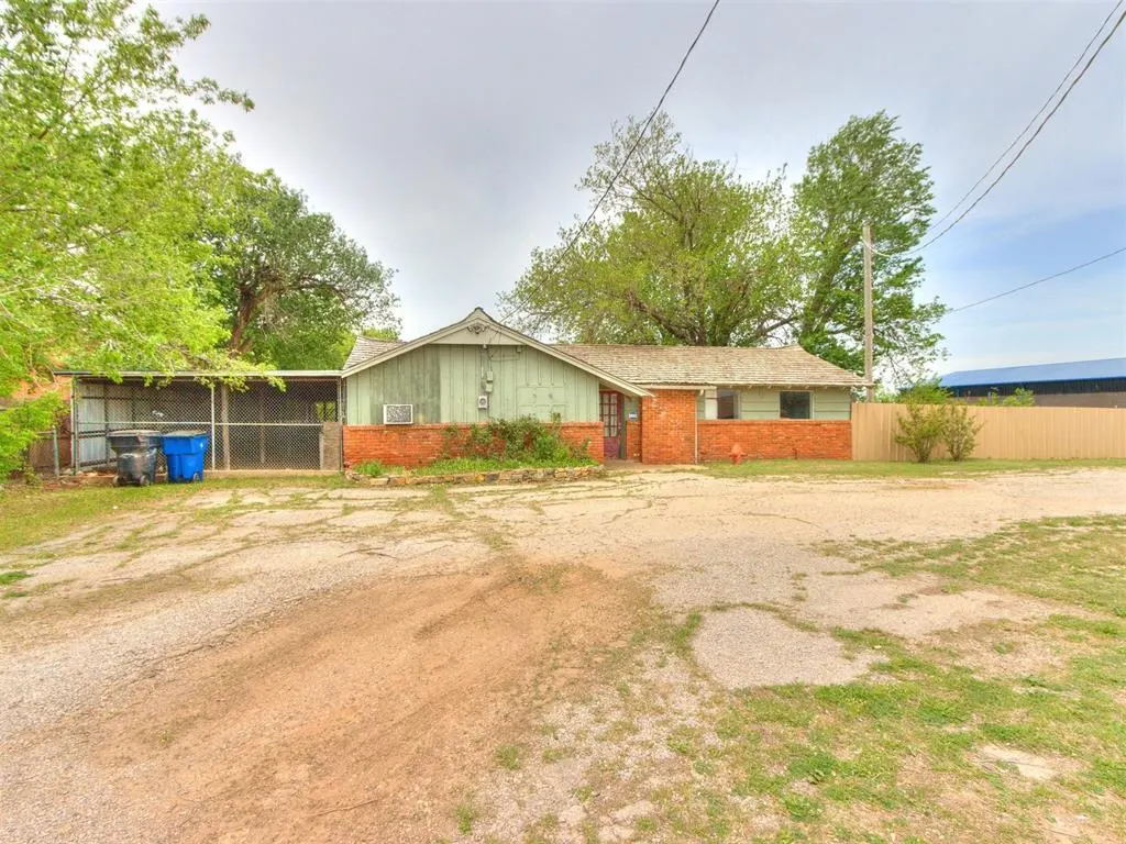 Photo 9 — 10901 N Western Avenue, Oklahoma City, OK 73114