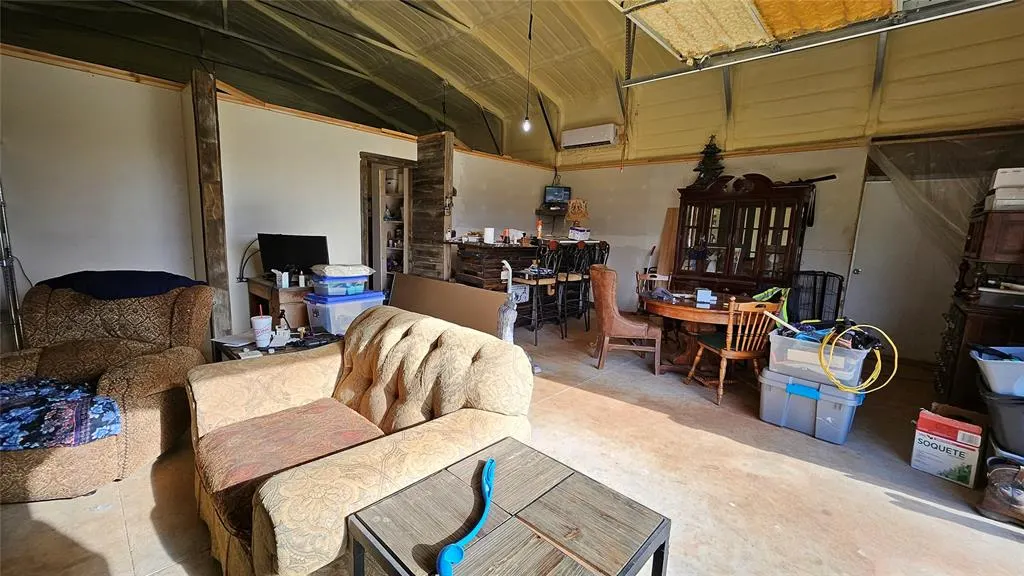 Photo 6 — 343181 E 990 Road, Meeker, OK 74855