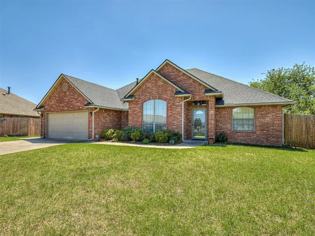 Photo 2 — 4552 Kiva Court, Oklahoma City, OK 73135