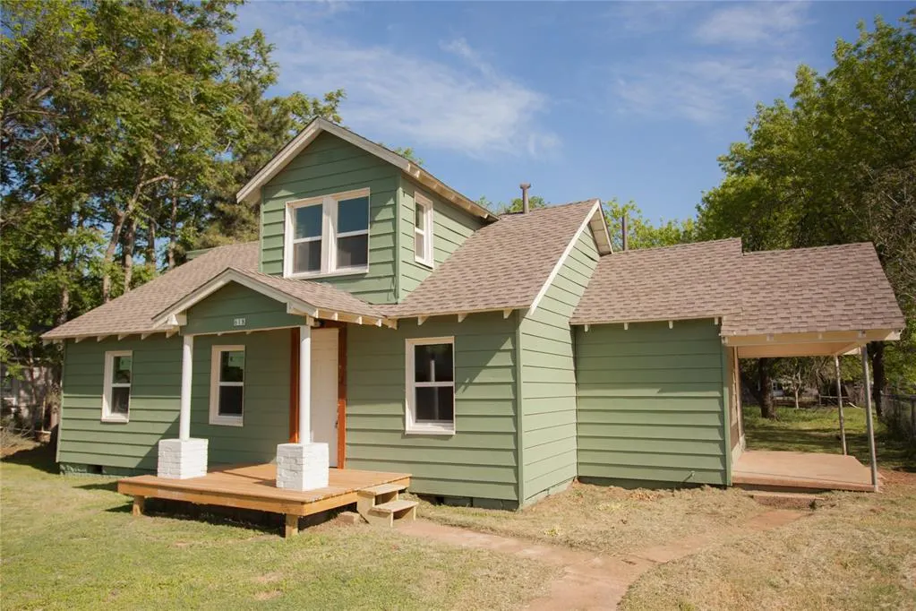 Front exterior — Address unavailable, Crescent, OK 73028