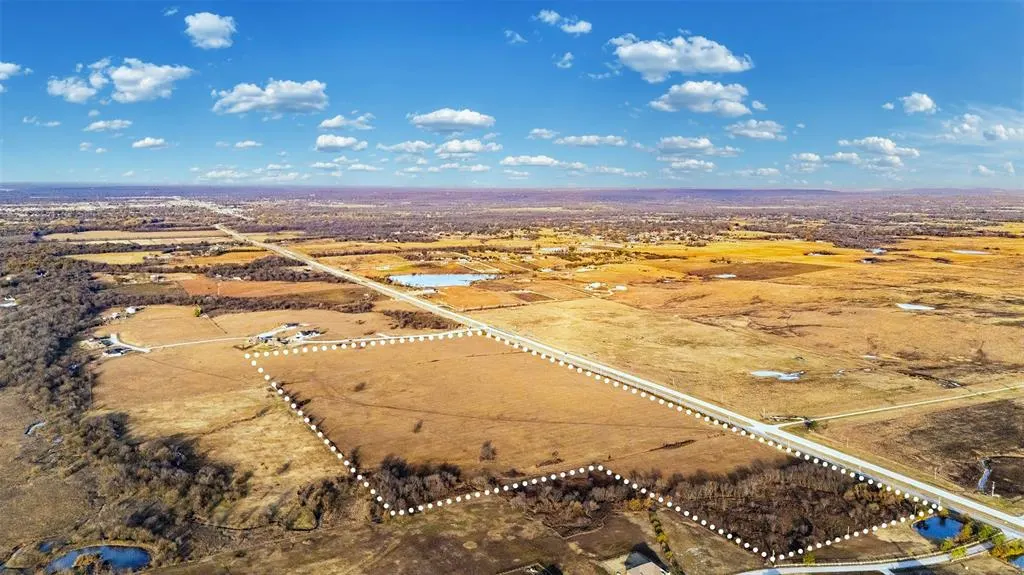 Photo 9 — 3200 E Highway 20 Highway, Skiatook, OK 74040