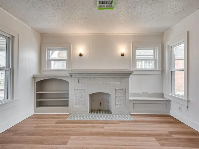 Photo 7 — 2324 W Park Place, Oklahoma City, OK 73107