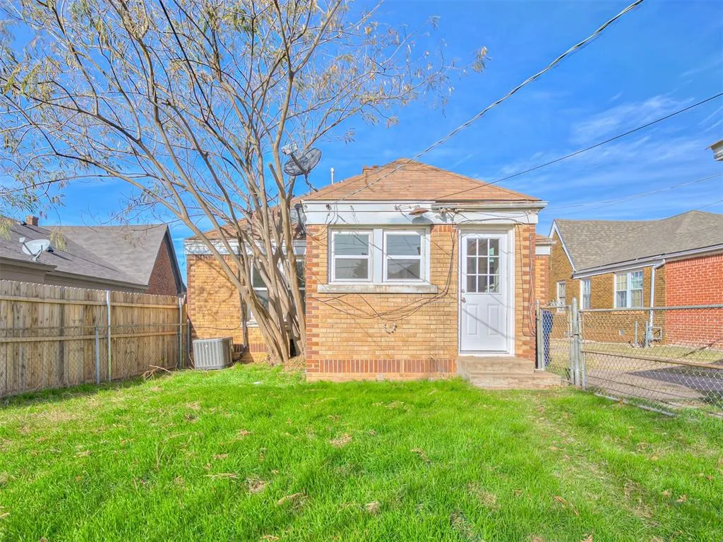 Photo 25 — 2324 W Park Place, Oklahoma City, OK 73107