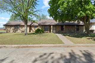 Sold home at 901 N Brewer Avenue