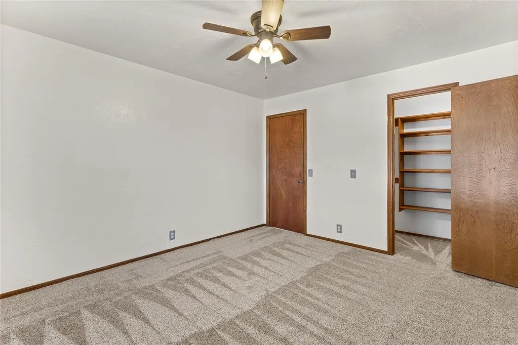 Photo 29 — 901 N Brewer Avenue, Hydro, OK 73048