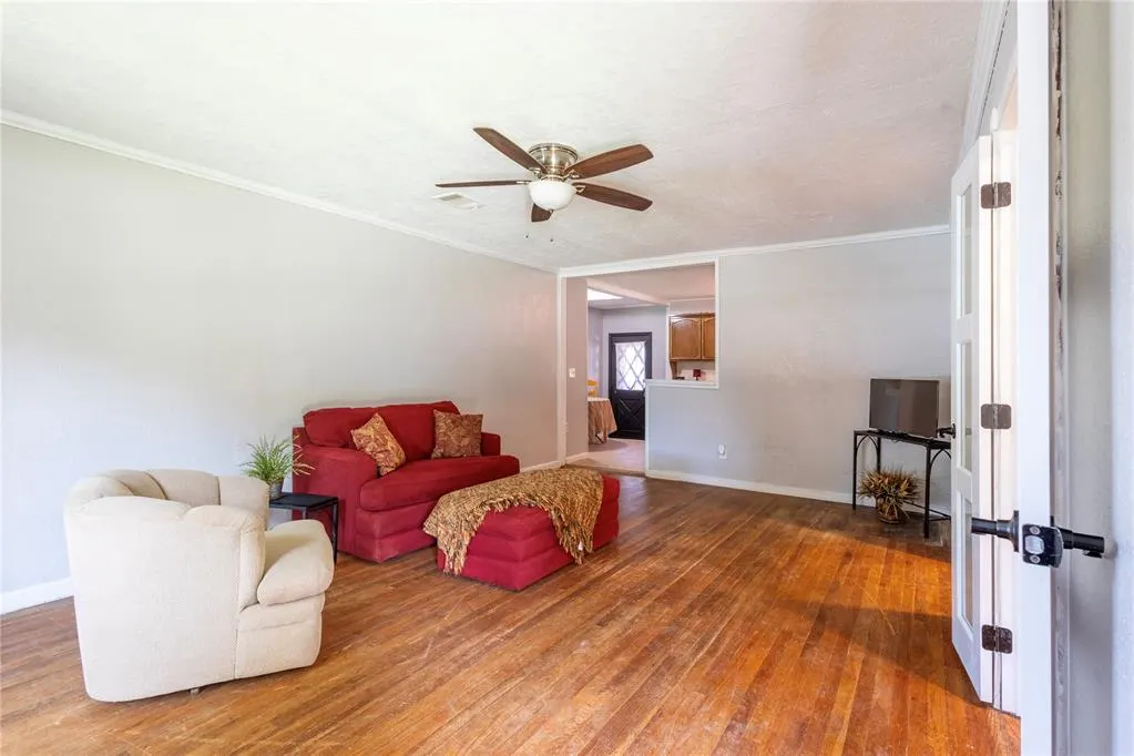 Photo 9 — 1501 W 1st Street, Elk City, OK 73644