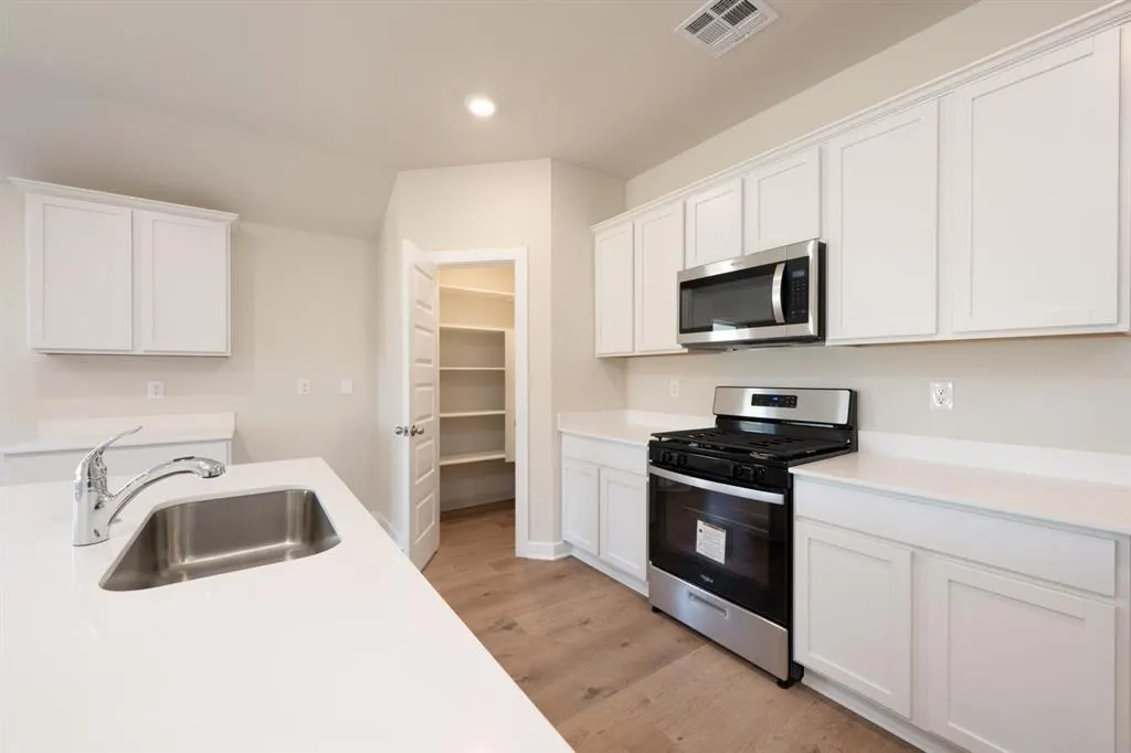 Photo 5 — 8409 NW 61st Street, Oklahoma City, OK 73132
