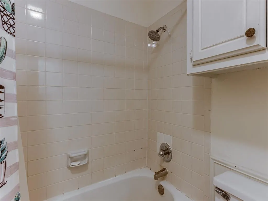 Photo 16 — 3800 Southwind Court, Oklahoma City, OK 73179