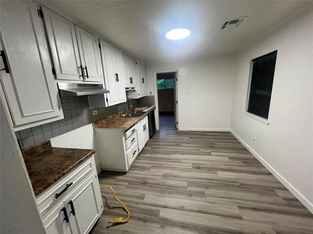 Photo 4 — 1313 Jefferson Street, Seminole, OK 74868